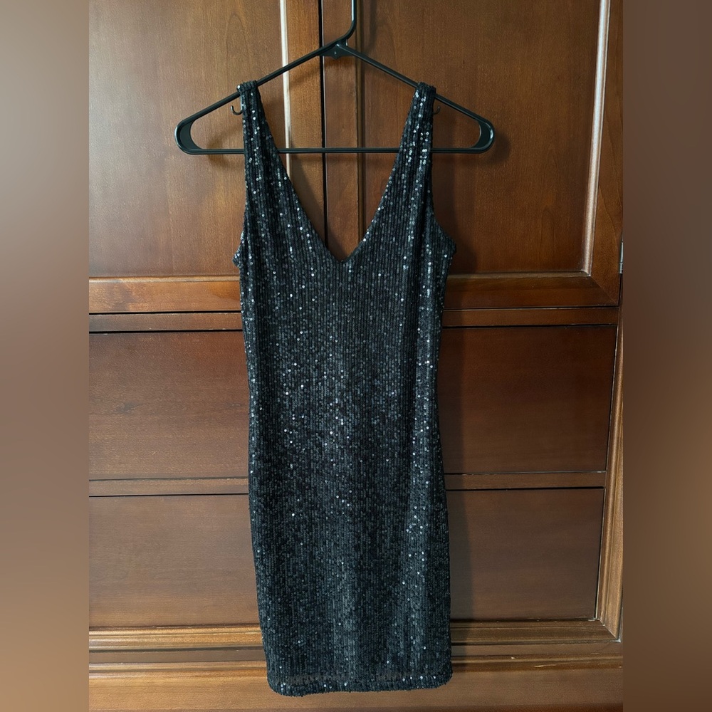 H&M Black Sequin Formal Cocktail Dress